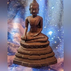 Rare beautiful large vintage copper Buddha from Nepal 🕉️